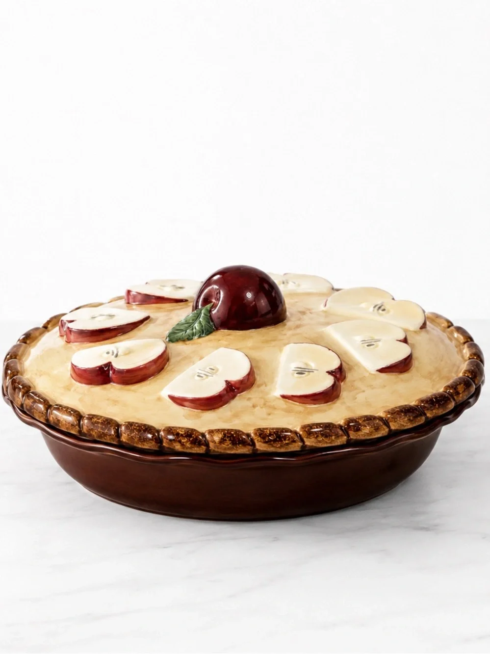 Ceramic Apple Pie Covered Serving Dish - Red/Beige